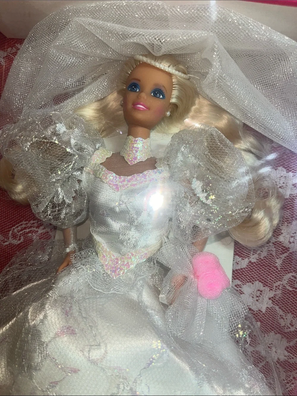 1989 Wedding Fantasy Barbie doll (Model No. 2125) Mattel NRFB